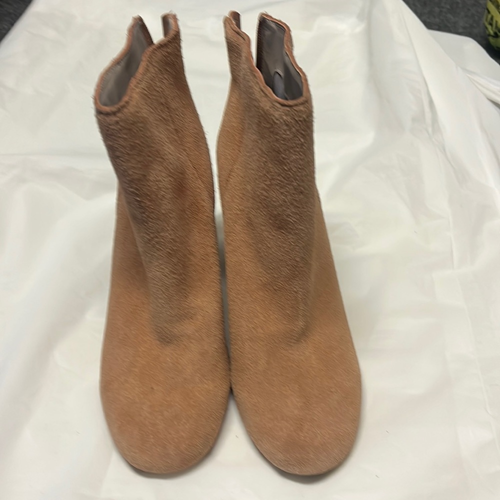 Kenneth Cole boots